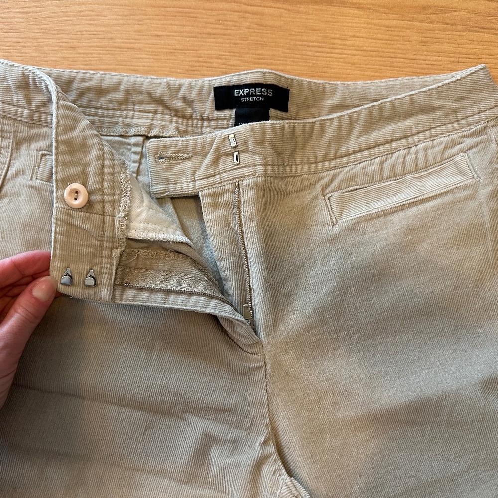 Express Stretch Corduroy Pants - Wide Leg - 7/8R - Picture 3 of 16